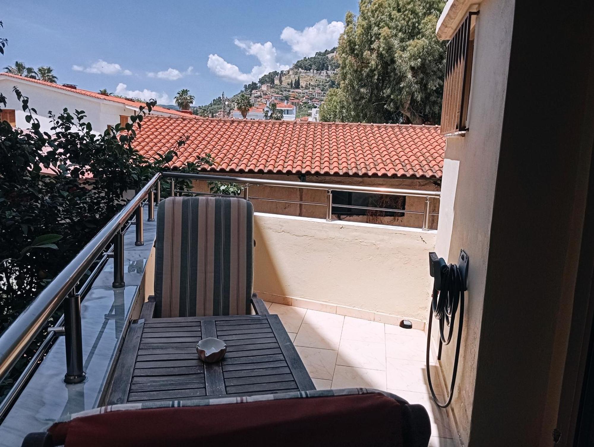 Ferienwohnung Zeta ' S House Nafpaktos Exterior foto